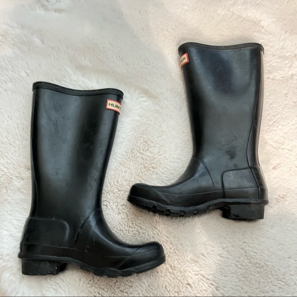 Hunter Other - HUNTER Black Rain Boots Kids sz. 2B /3G